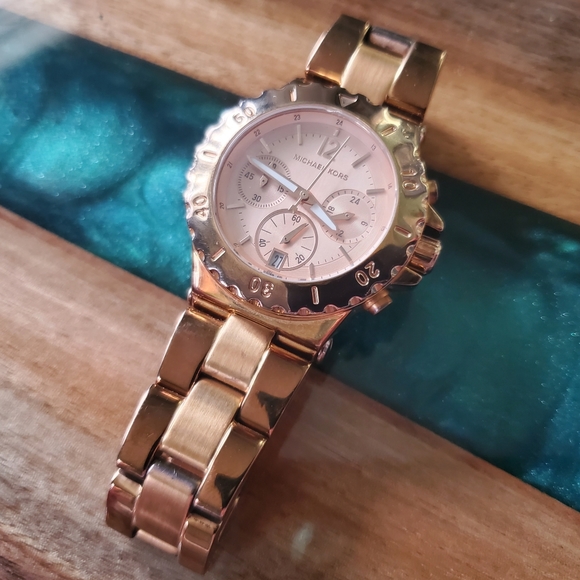 Michael Kors MK-5499 Rose Gold Dial Chronograph Women's Watch New Battery! J-493 - Picture 8 of 11